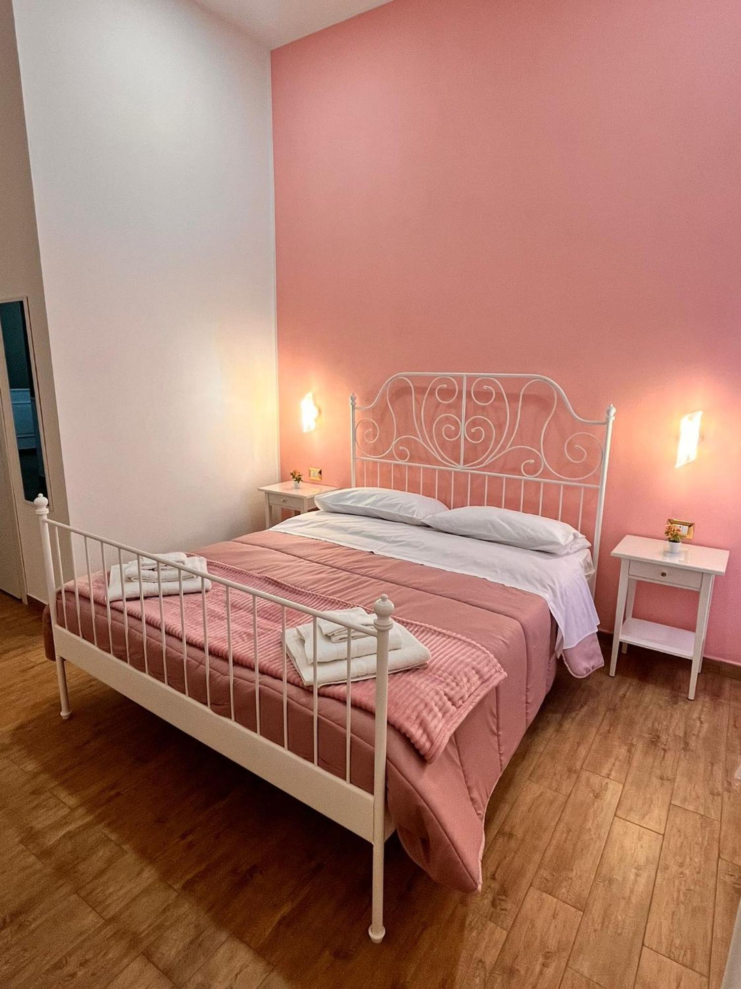Ferienwohnung La Dimora Del Principe Neapel Exterior foto